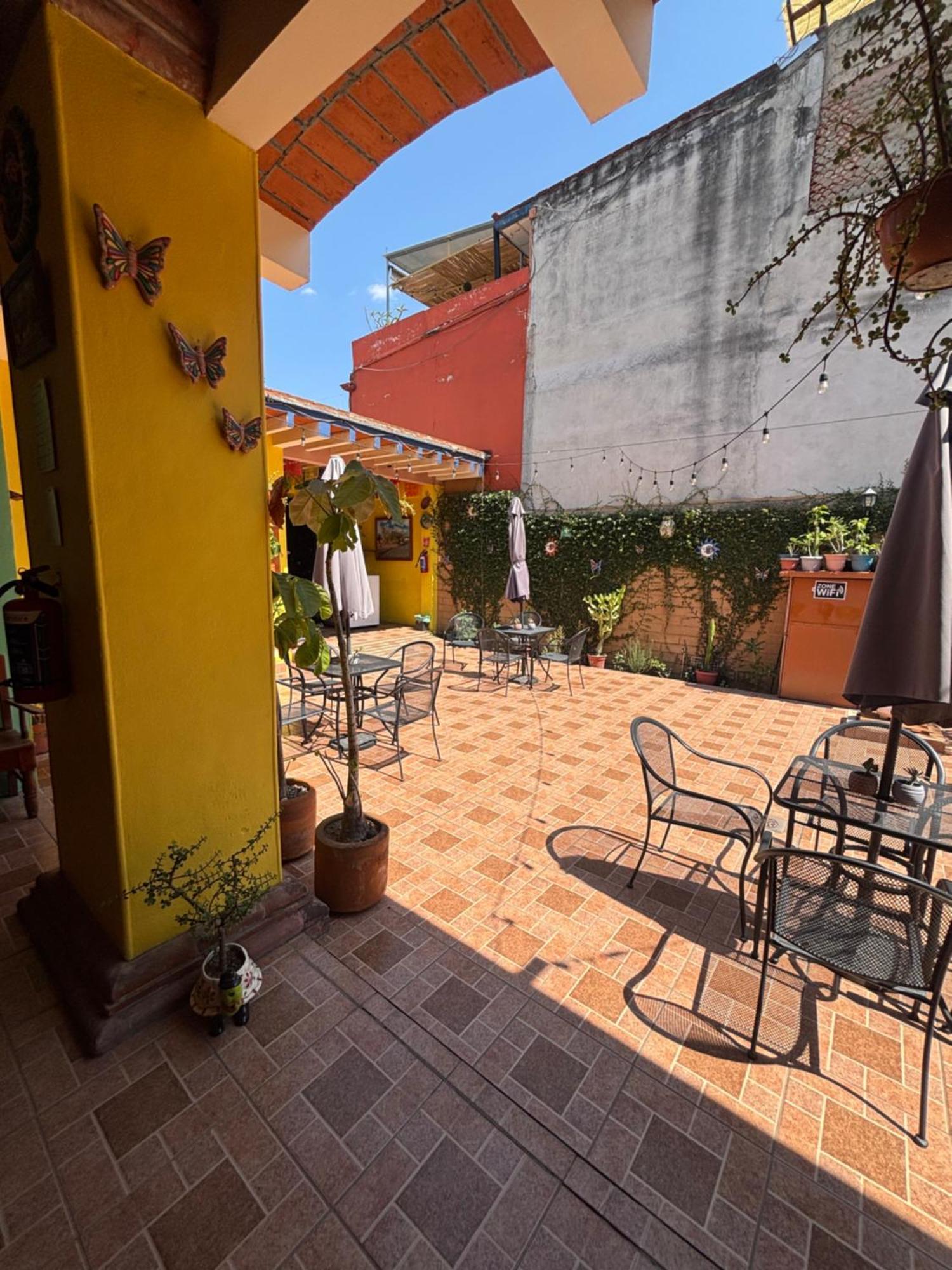 Hotel Posada "Mi Rosita" Oaxaca Екстериор снимка